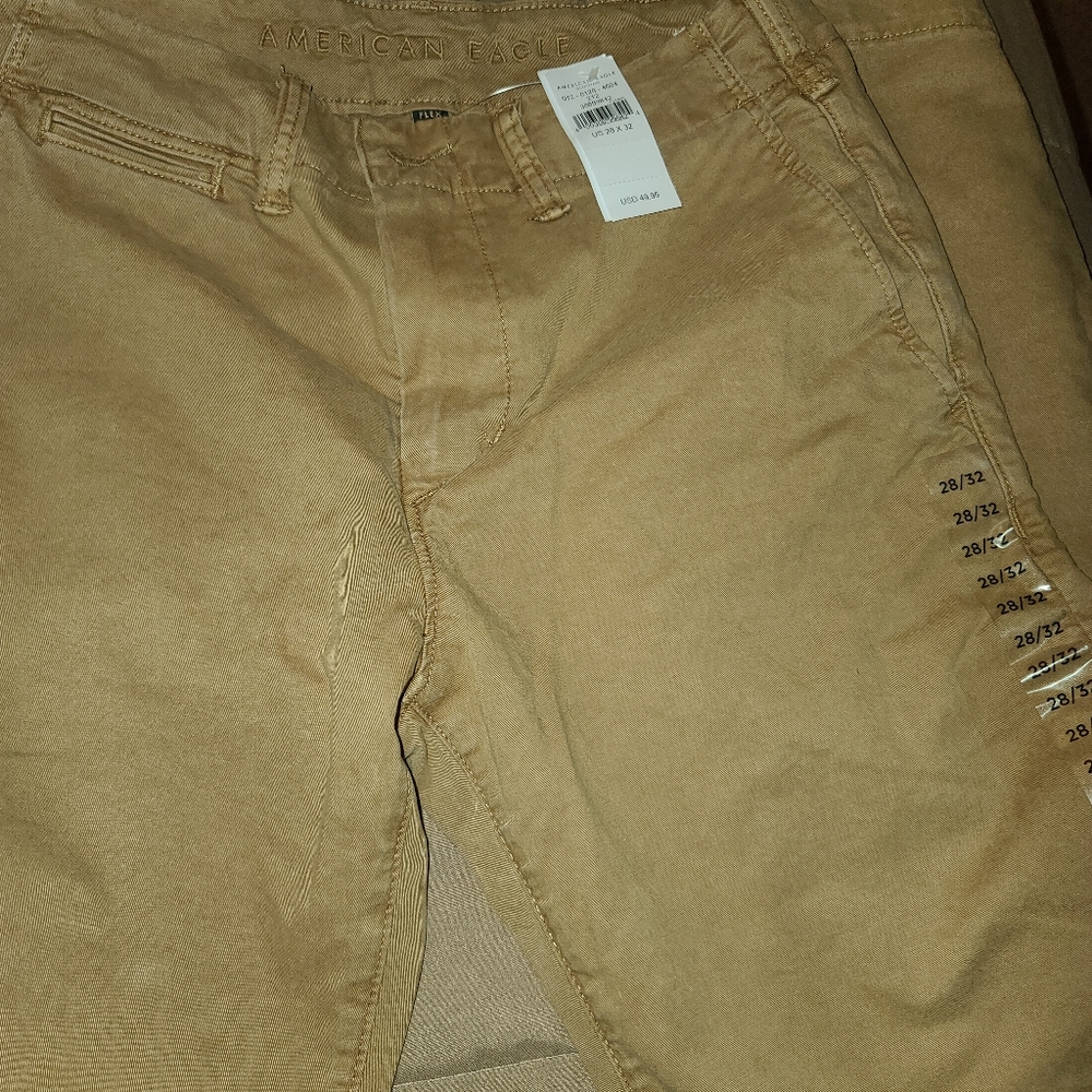 American eagle men's brown jeans 28 x 32 NWT